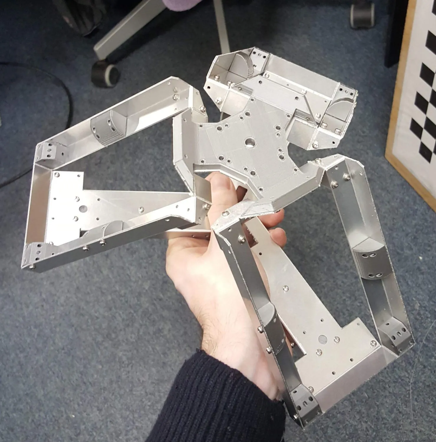 Composite delta linkage